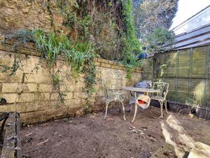 Photo 6- click for photo gallery